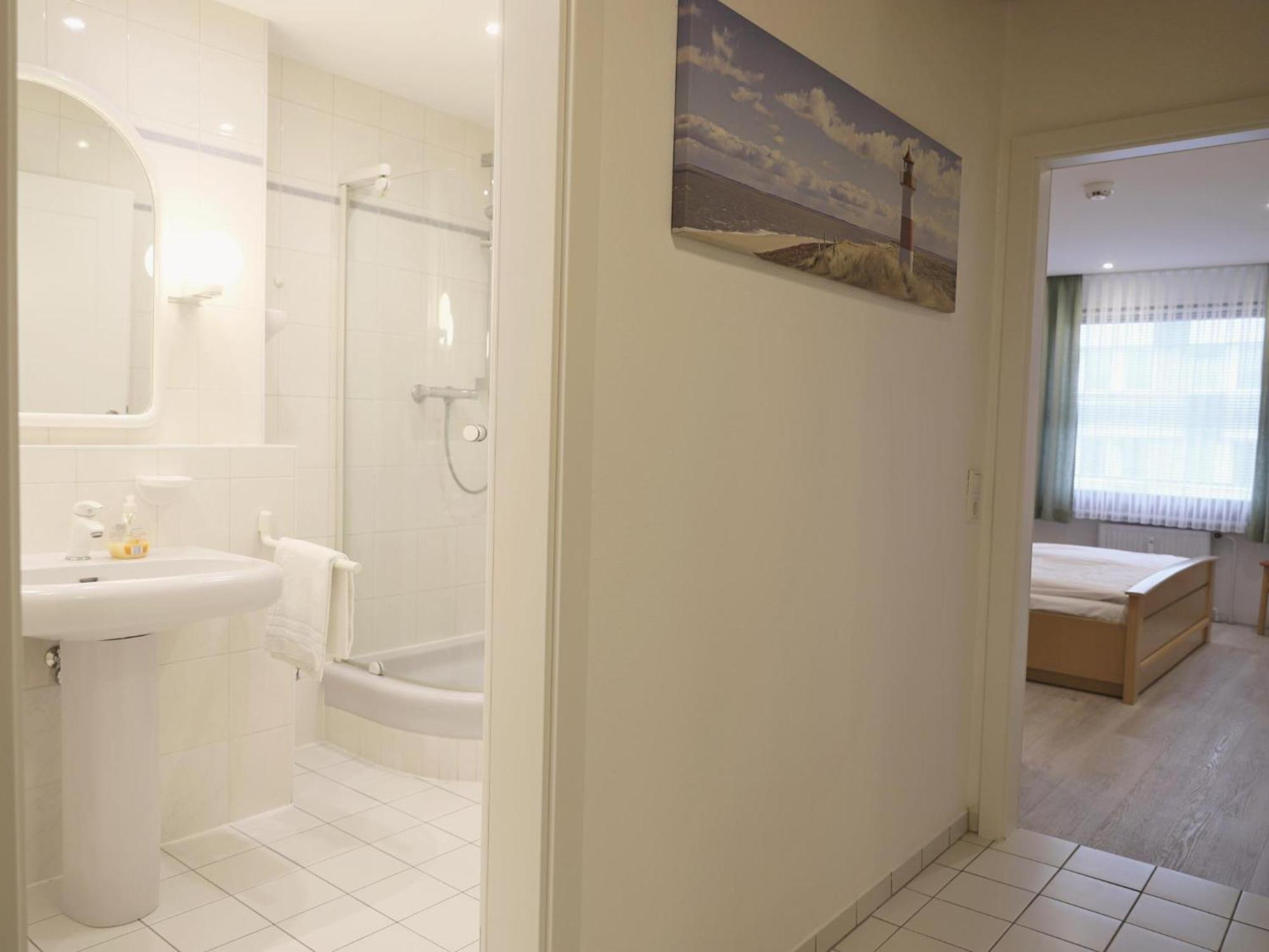 Das Geraeumige 2-Zimmer-Appartement Westerland Buitenkant foto